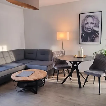 Apartamenty Przy Tezni Busko Zdroj Exterior photo