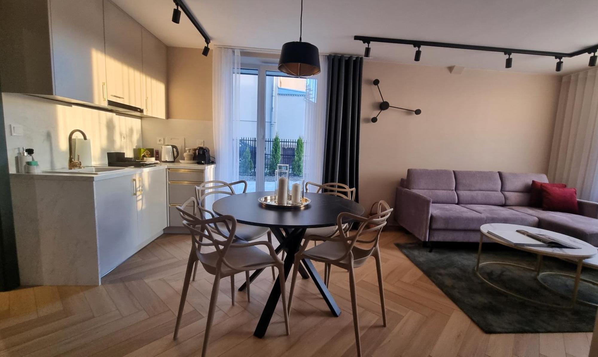 Przy Tezni Apartment *